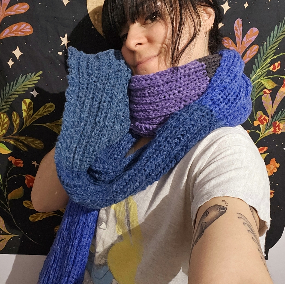 Handknit scarf handmade by myself :)